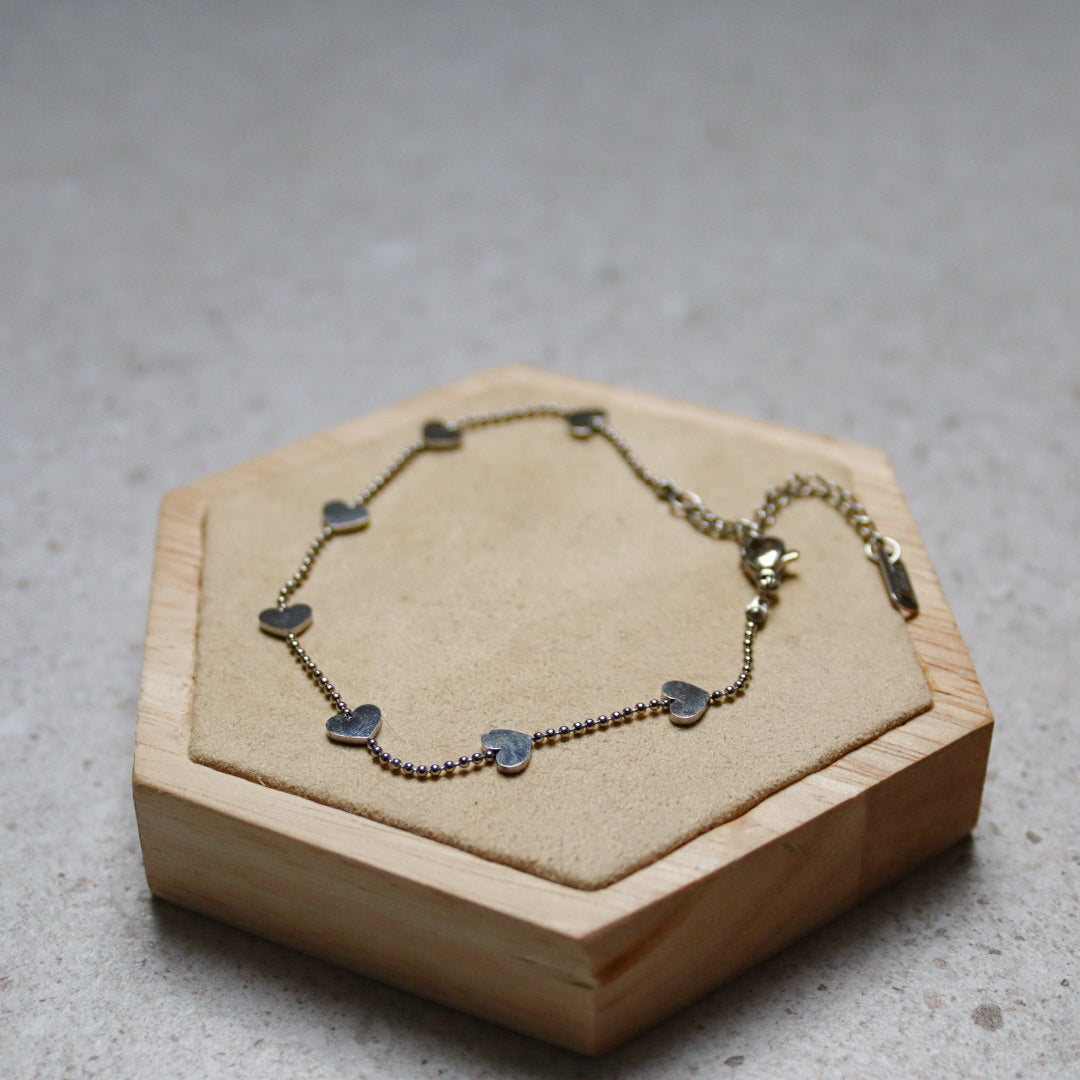 Armbandje hartjes