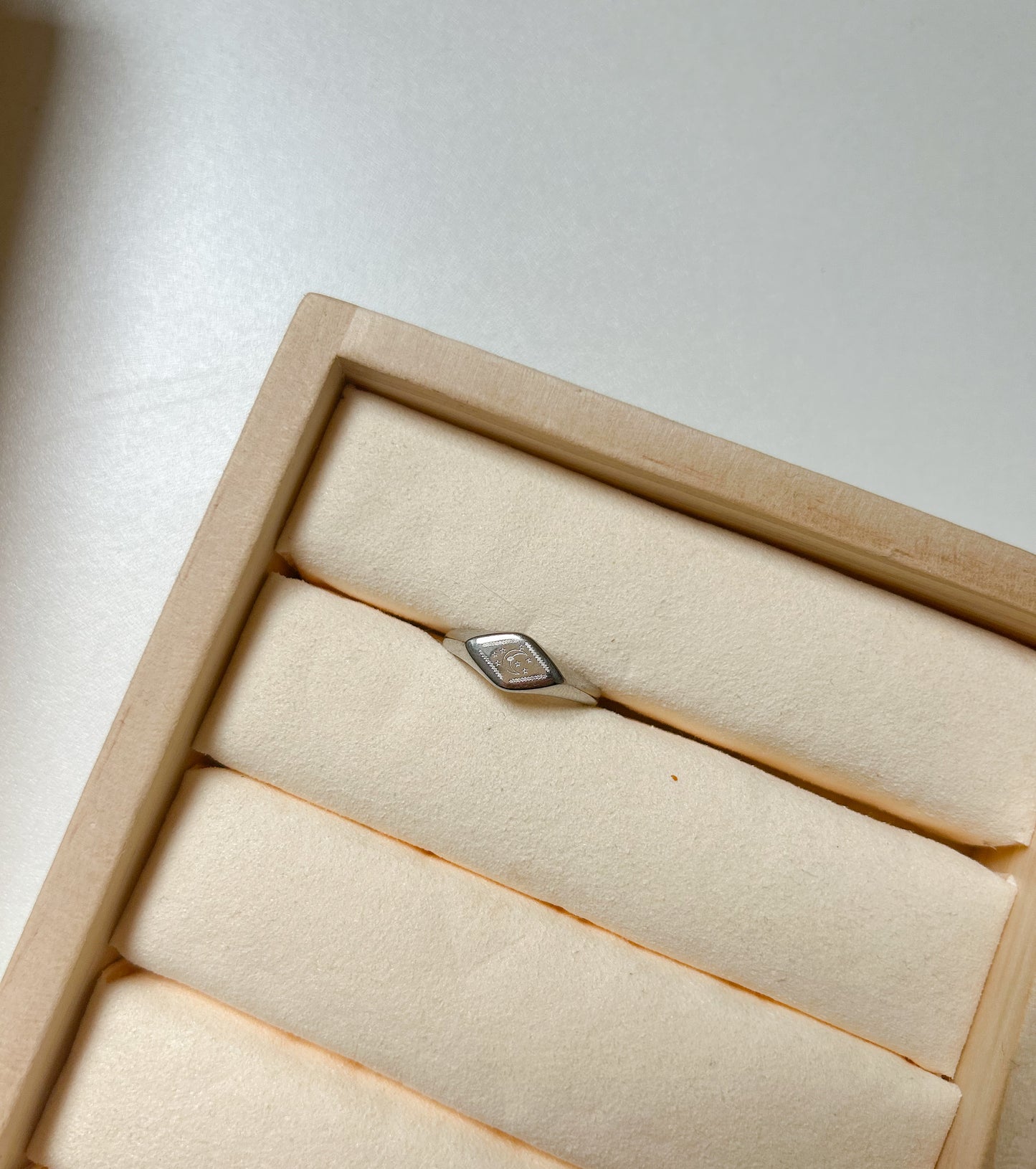 Ring gegraveerd
