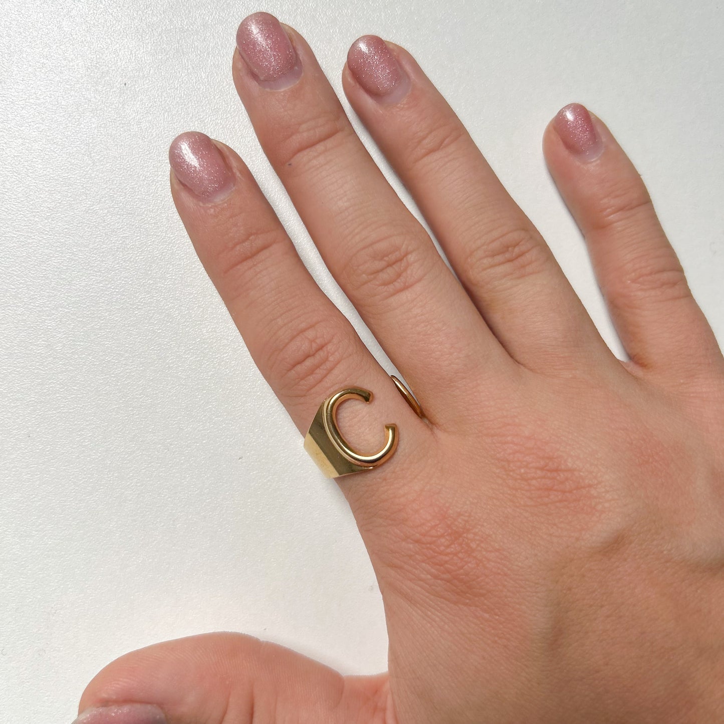 Ring letter