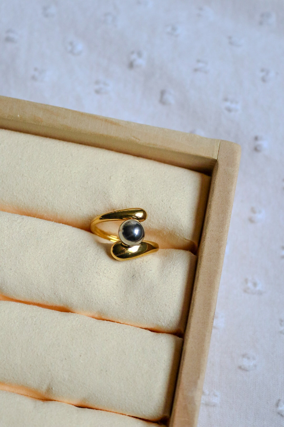 Ring tweekleurig bol