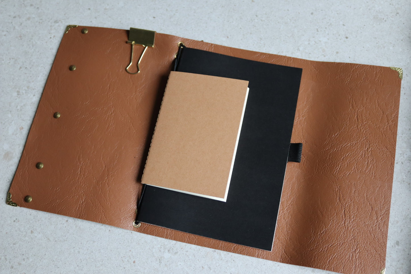 Journal bruine knopen