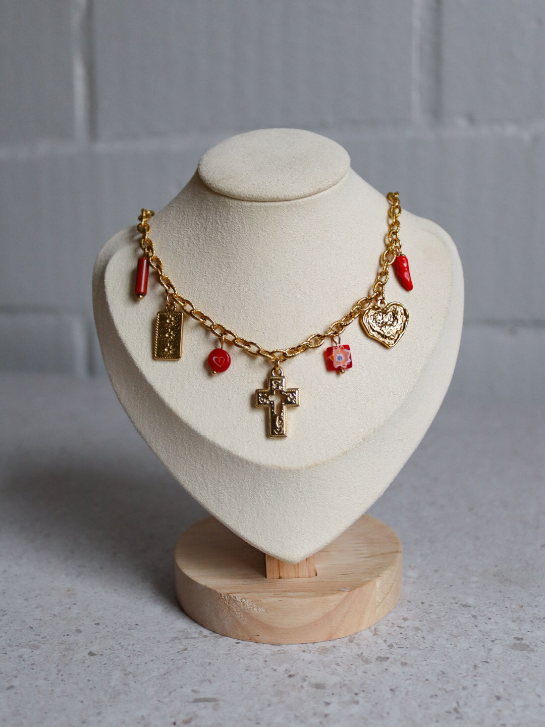 Bedelketting rood