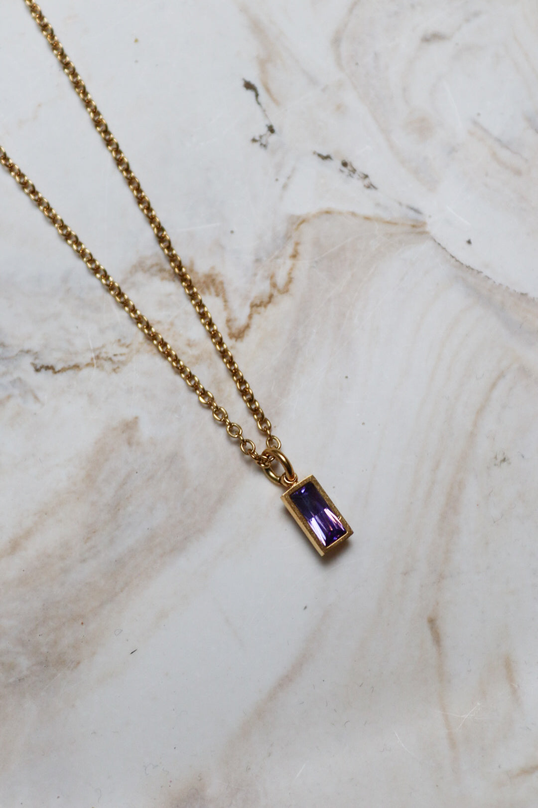 Ketting geboortesteen