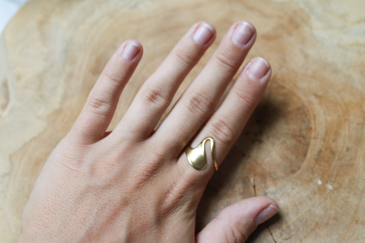 Ring wave