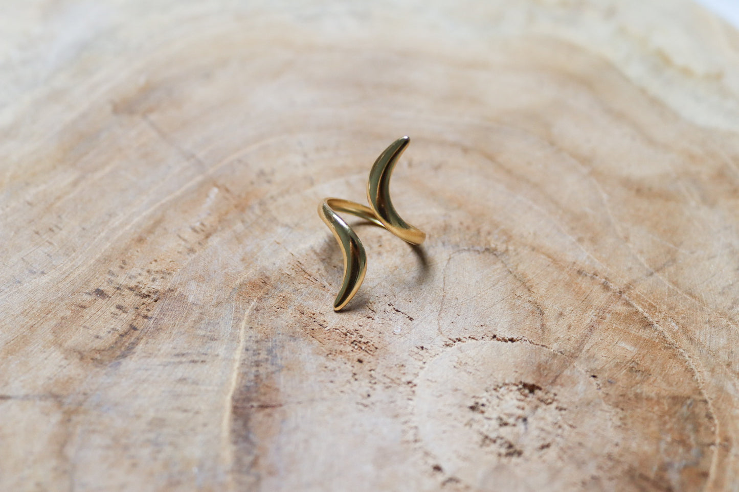 Ring unea