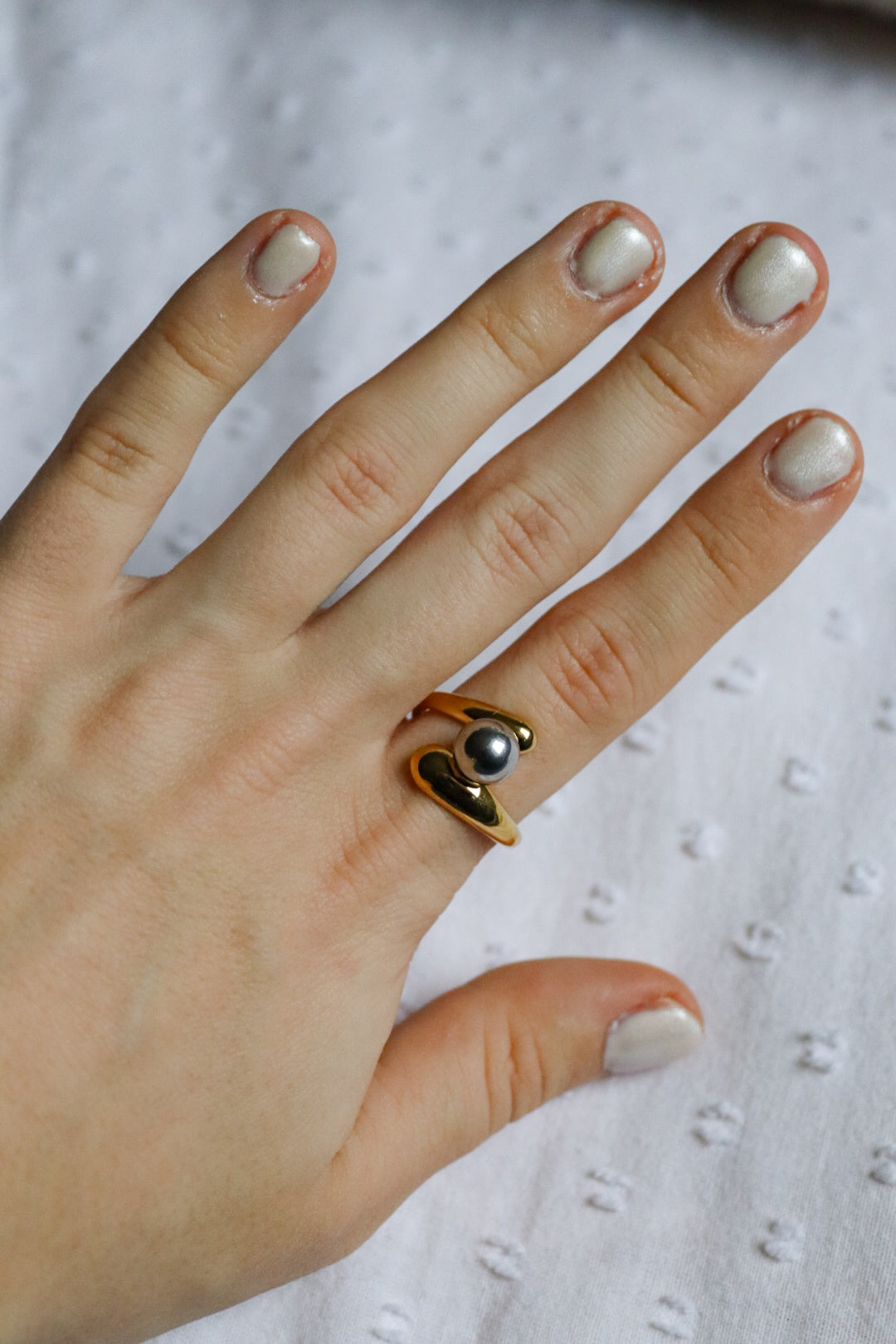 Ring tweekleurig bol