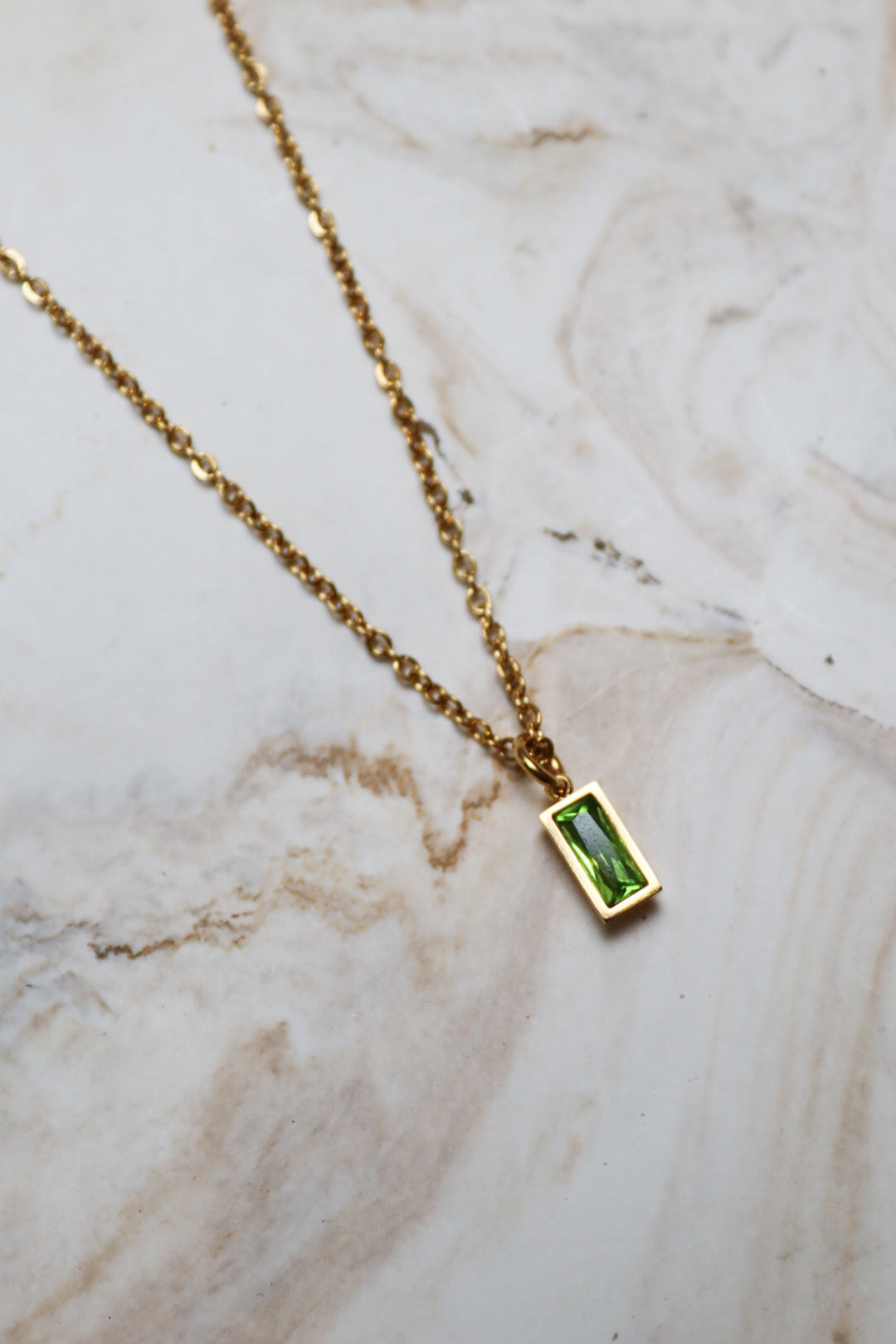 Ketting geboortesteen