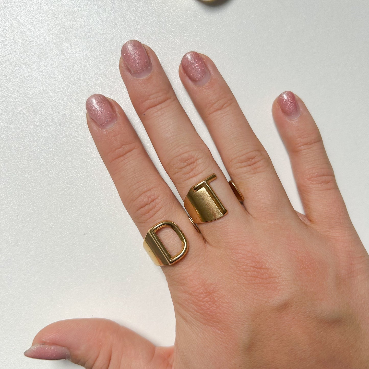 Ring letter