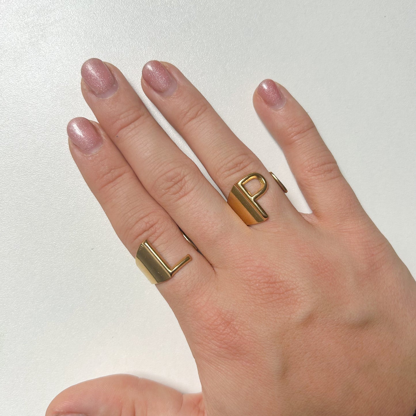 Ring letter