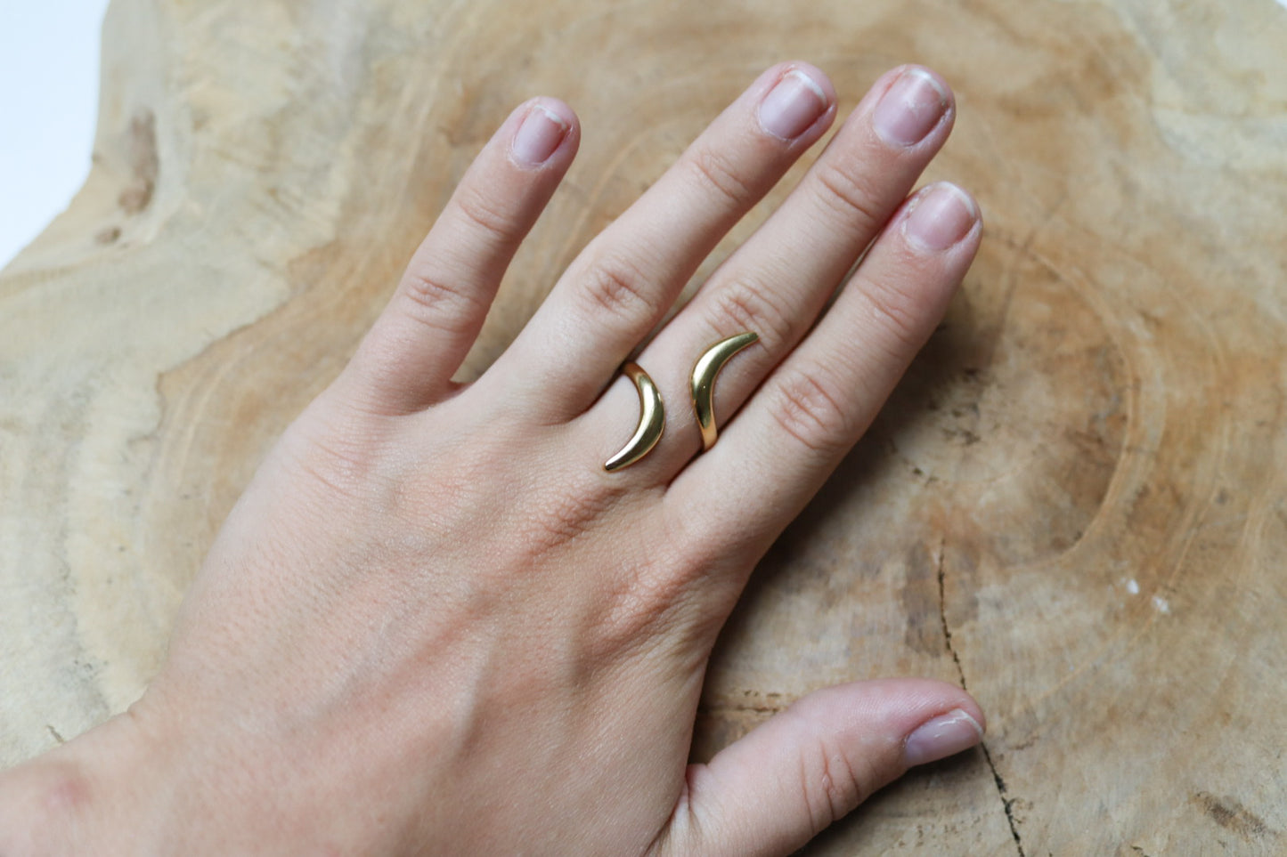 Ring unea